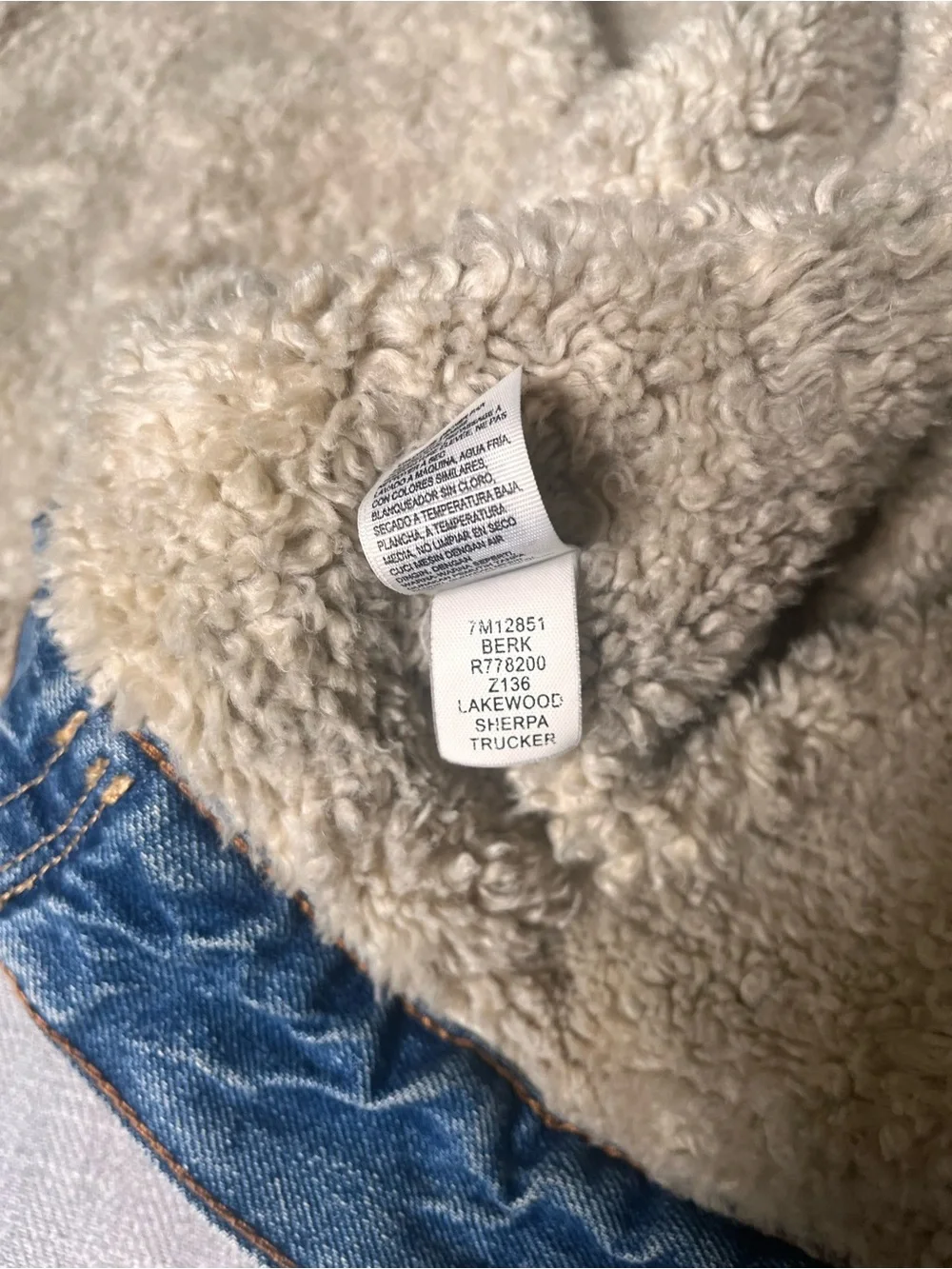 Distressed Lucky Brand Light Blue Denim Sherpa Lined Trucker Jacket